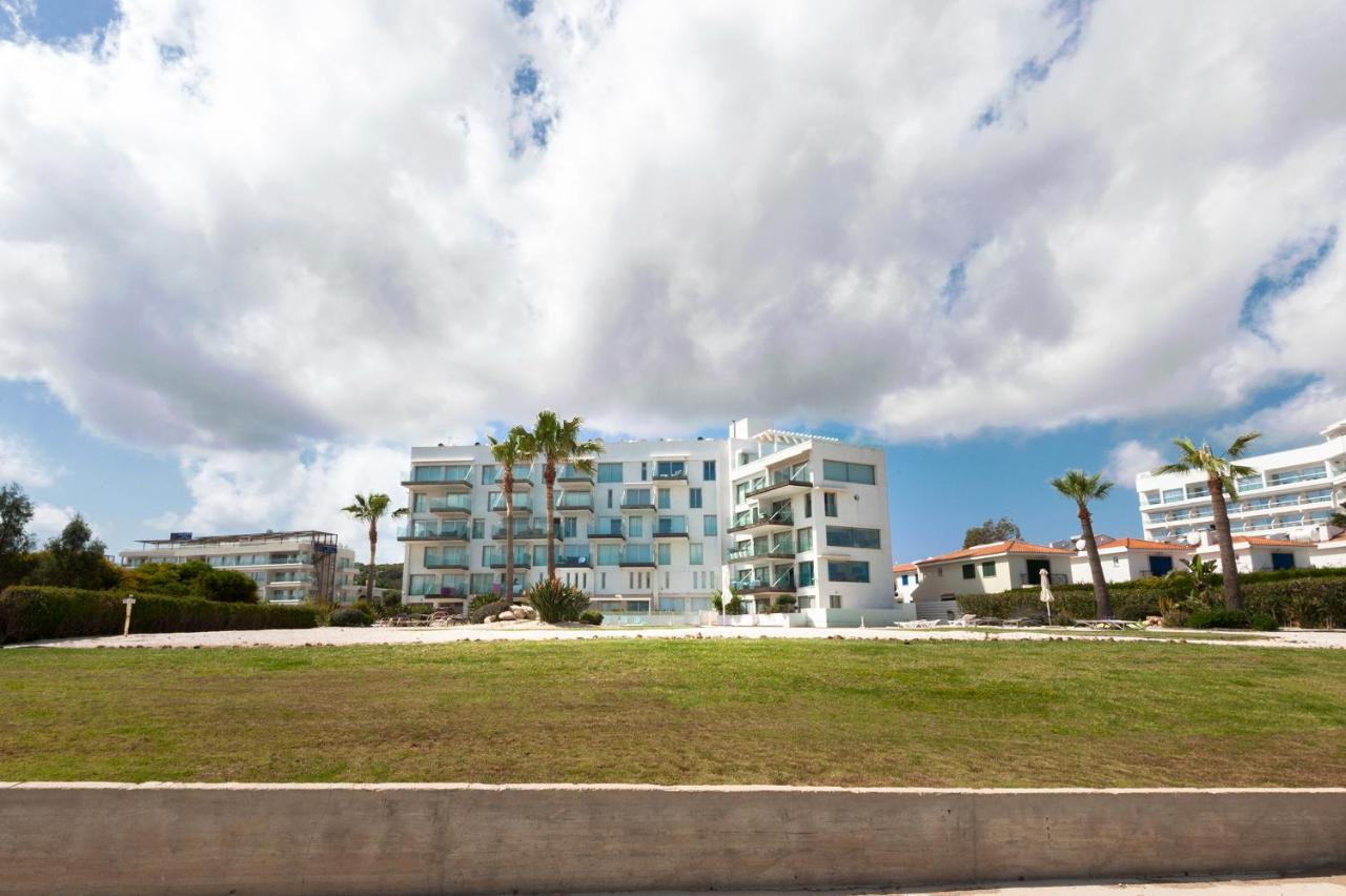 Apartment Marisol - Beachfront Protaras Exterior photo